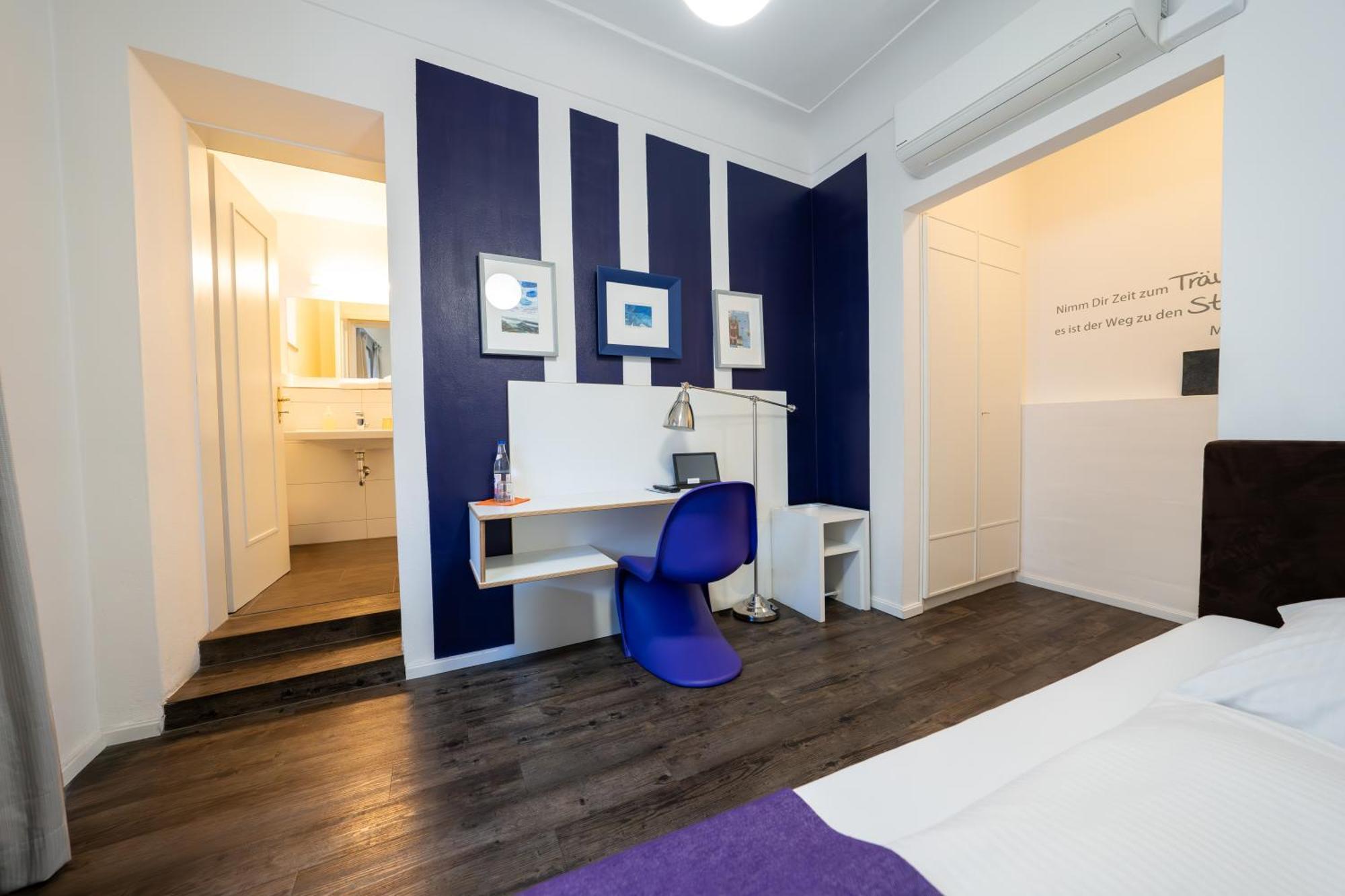 Hotel Bergbauer Mit Late-Self-Check-In Нойбург-ан-дер-Донау Экстерьер фото
